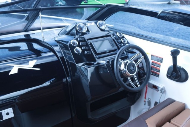 Lancha Nxboats 290 Exclusive Edition com kit Sport Coupe  - NxBoats - Foto 9