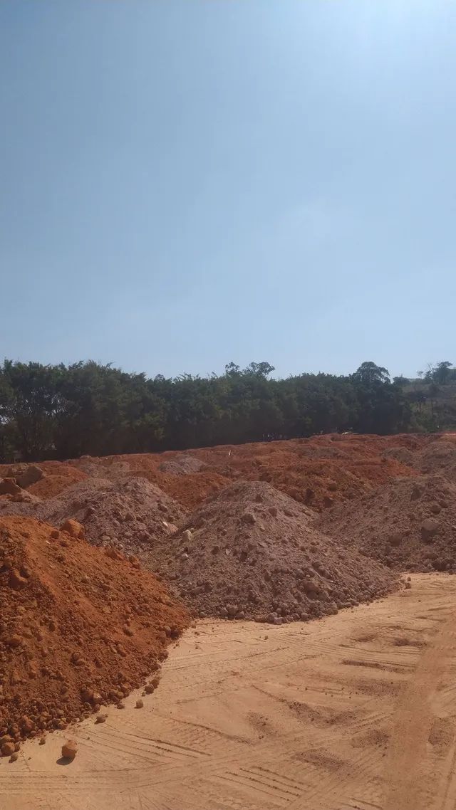 VENDO AREIA, BRITA, TERRA, E OUTROS.... - Foto 3