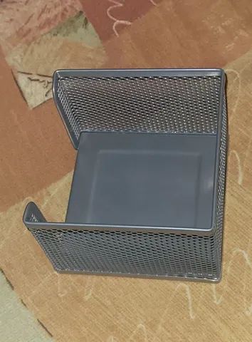 Conjunto Porta Cubo Lembrete em Aço cor Prata 10,8x8cm e Porta Panfletos Mesa Escritorio - Foto 2