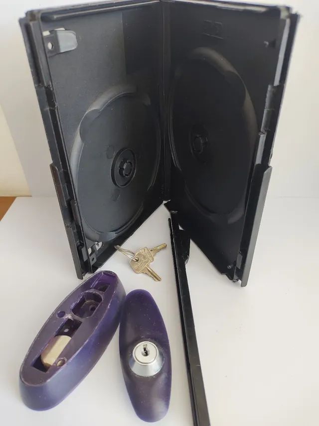Capa estojo DVD/CD duplo com trava de segurança 30 peças - Foto 3