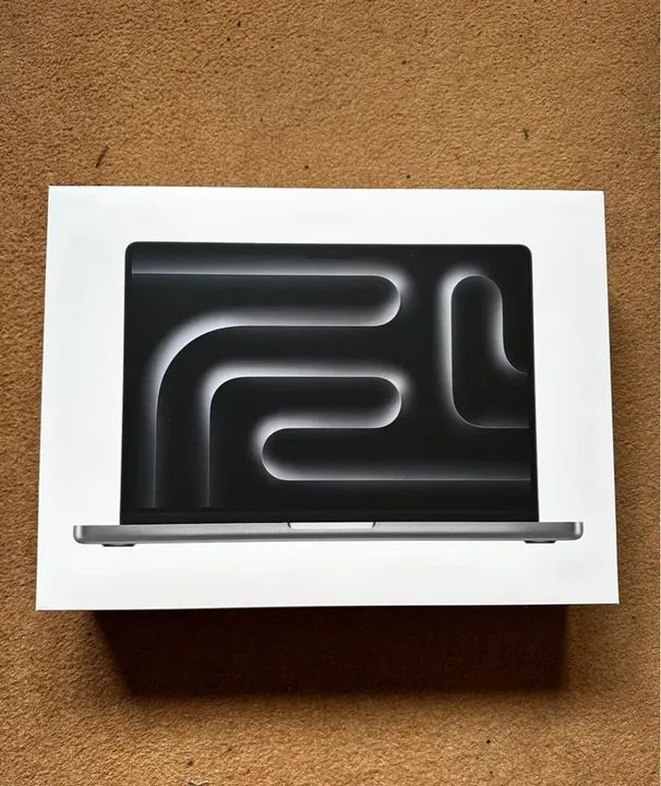 MacBook Pro M4 Max 16.2 2024 - Foto 2