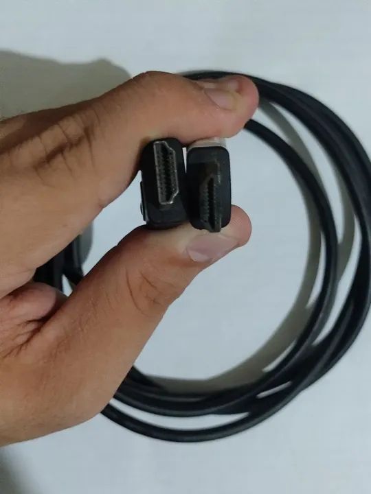 Cabo HDMI Padrão 2 Metros Usado com Desgaste mas Funciona