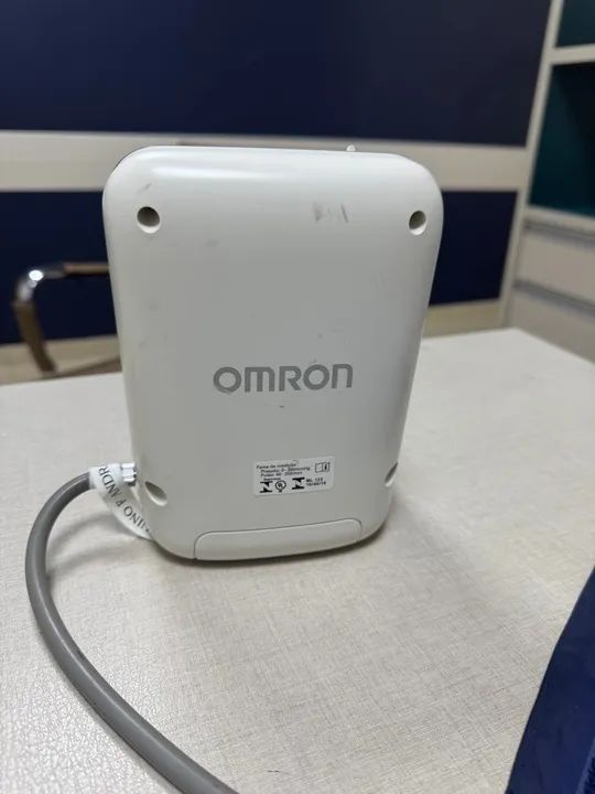 Aparelho de pressão Omron HBP-1100 - Foto 2