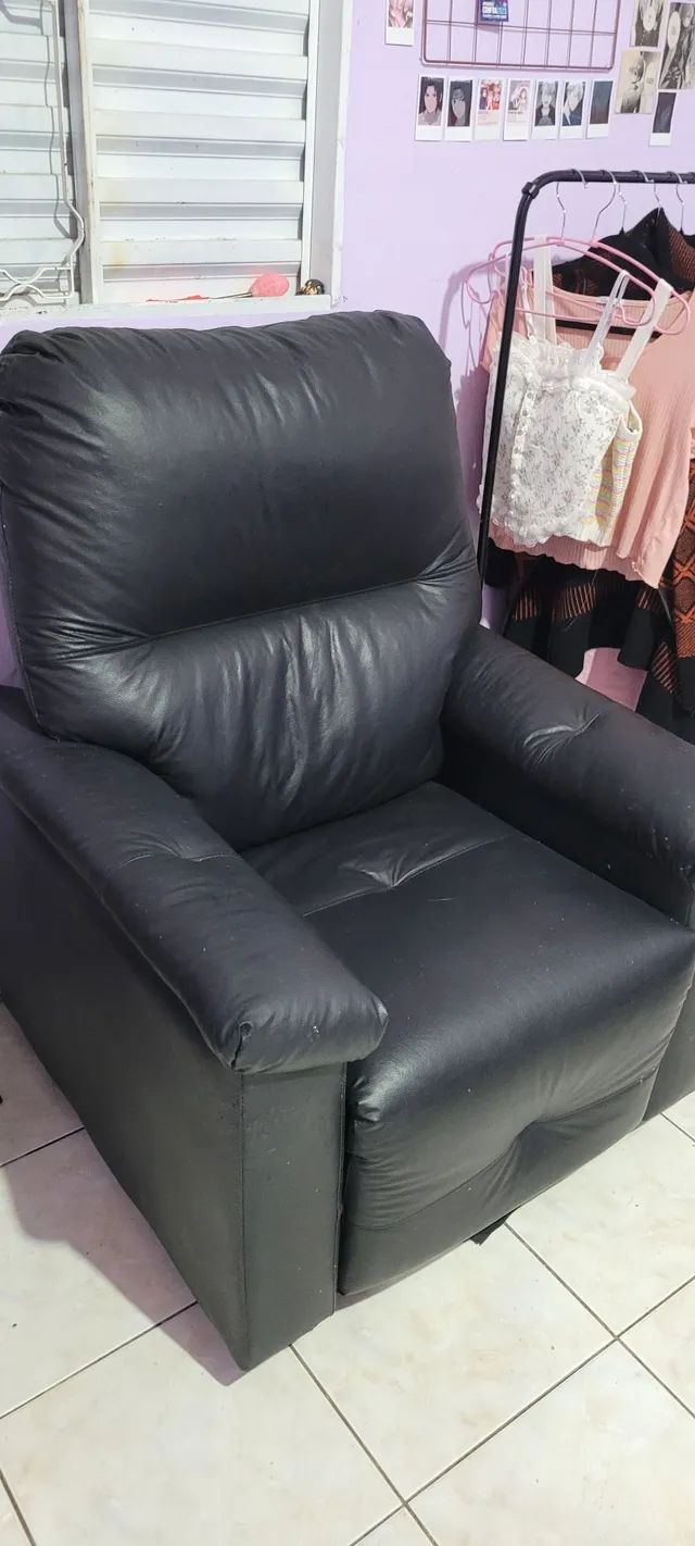 Poltrona Reclinável SEMINOVA Sofás e Poltronas Parque Itamarati