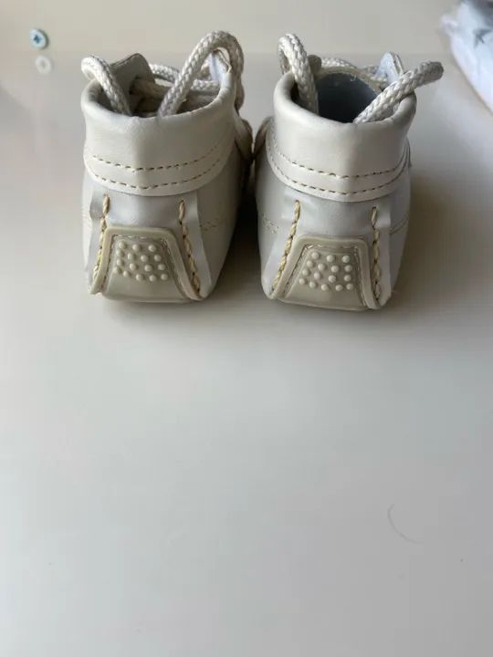 Mocassim de Bebê - Off-White Tam. 17 - Foto 3