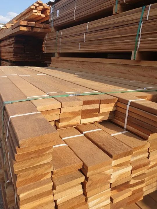 Deck de itauba R$ 160,00