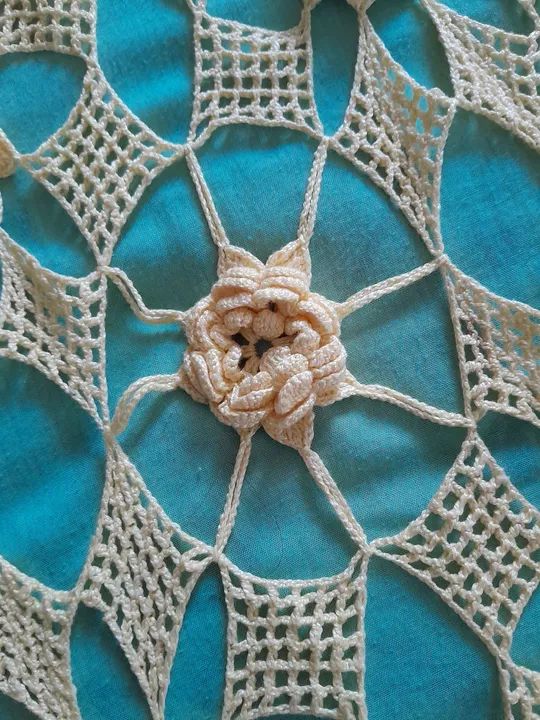 Jogo de Cama Crochê - Flores Delicadas - Foto 2