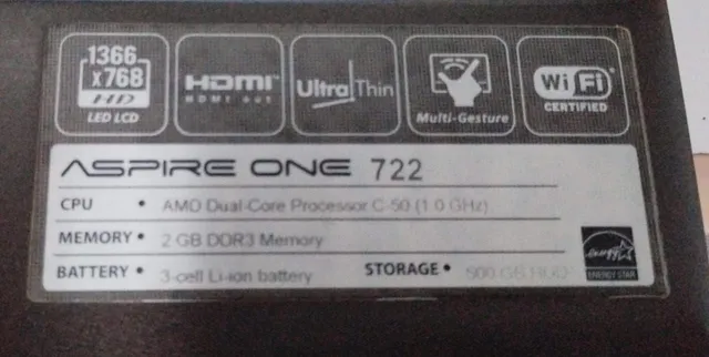 Netbook Acer ASPIRE ONE 722 com<br>8 giga memória RAM