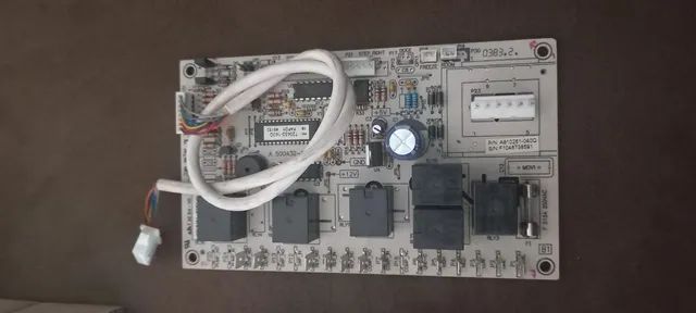 Placa eletronica evaporador  piso teto carrier 60k - Foto 3