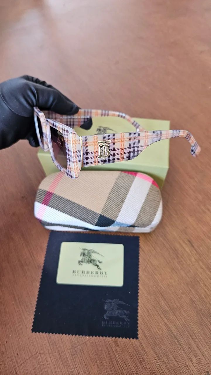 Óculos de sol Burberry  - Foto 3