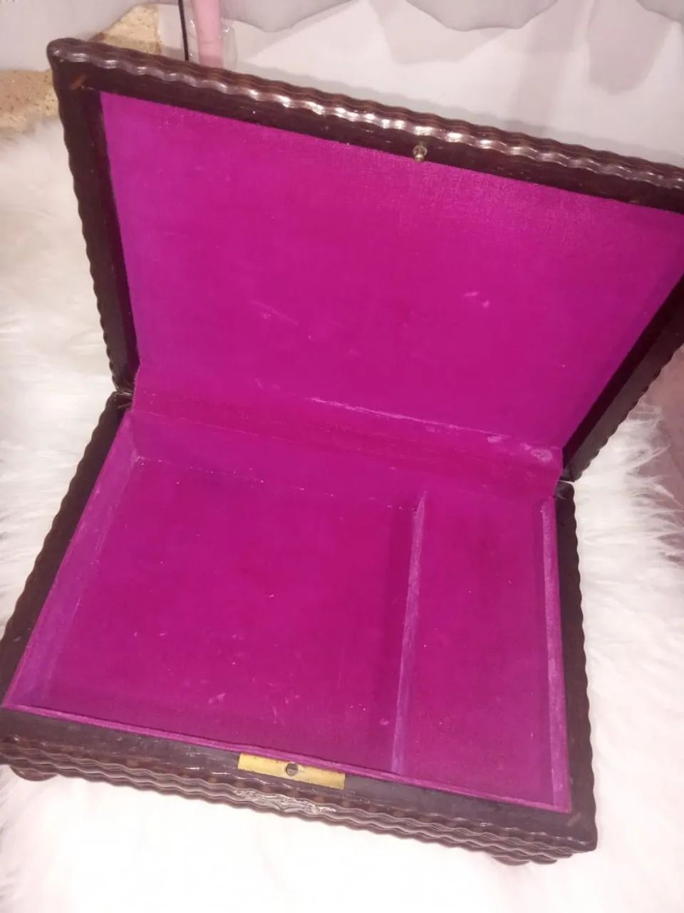 Antique Jewelry Box64728430721026121