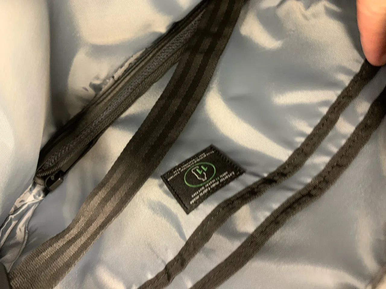 Maleta Dell Ecoloop Pro Slim 15 - Foto 5