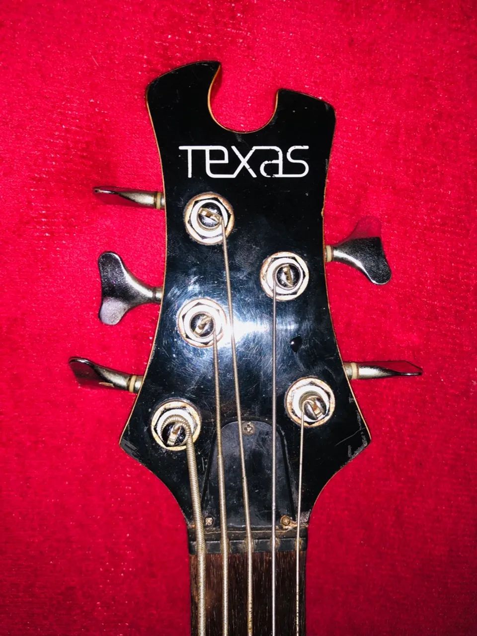 Baixo TEXAS de 5 cordas passivo timbre excelente  - Foto 2