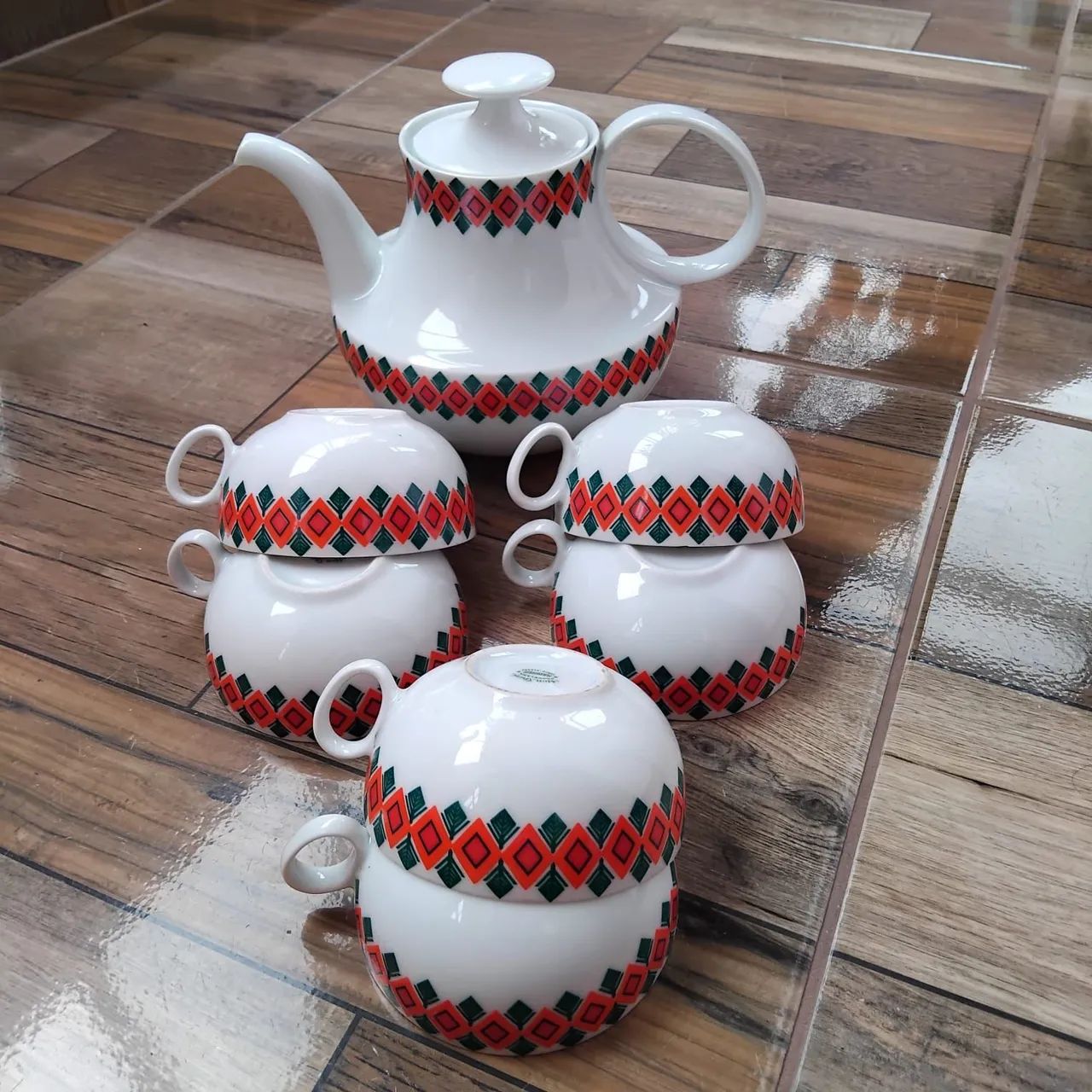 Conjunto de chá porcelana Rener 