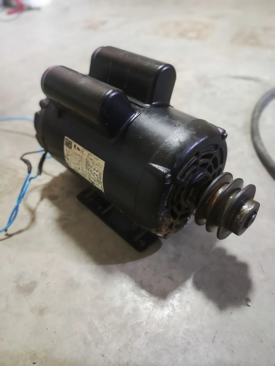 Motor Elétrico Weg 2cv monofásico
