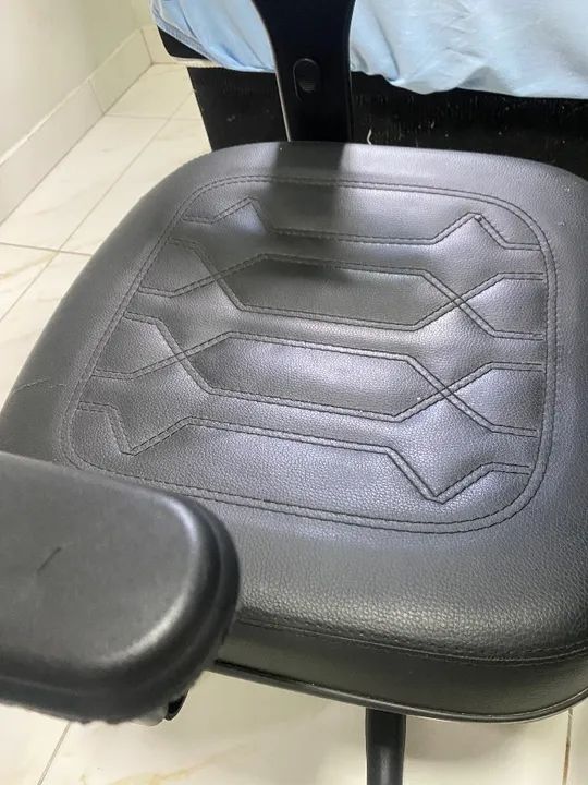 Cadeira de escritório  - Foto 4