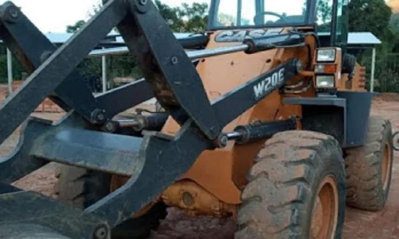 Retroescavadeira Case W20 2016 - Foto 2