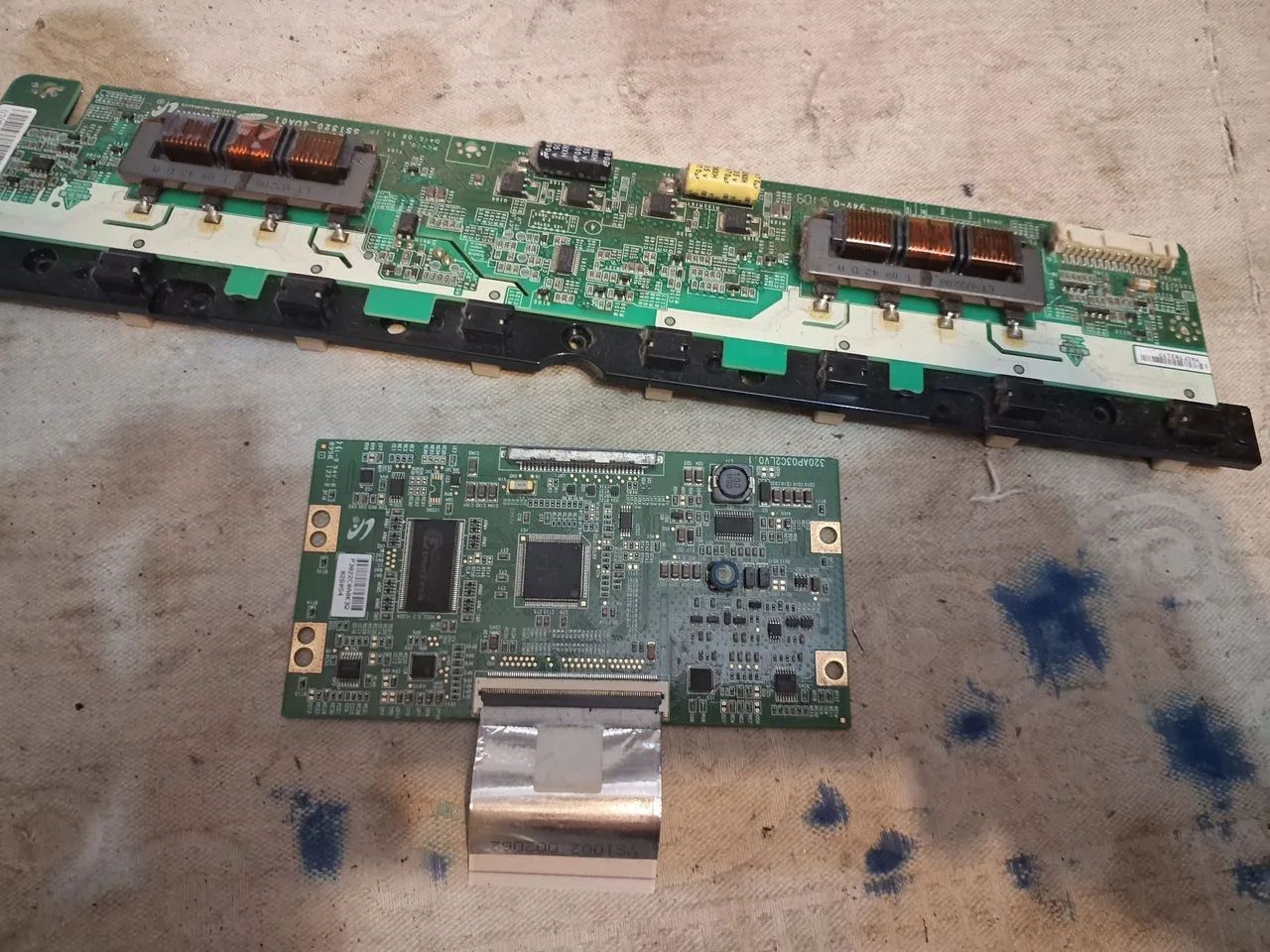 Placa isus aoc  32lcdtv d32w831