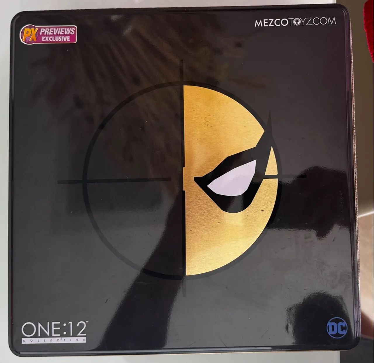 Mezco One12 Deadstroke Px! - Foto 4