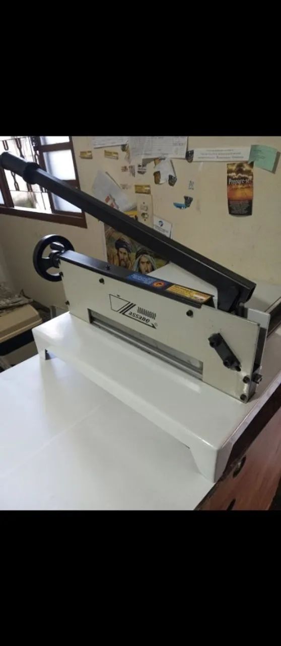 Guilhotina Semi Industrial Lassane 34cm