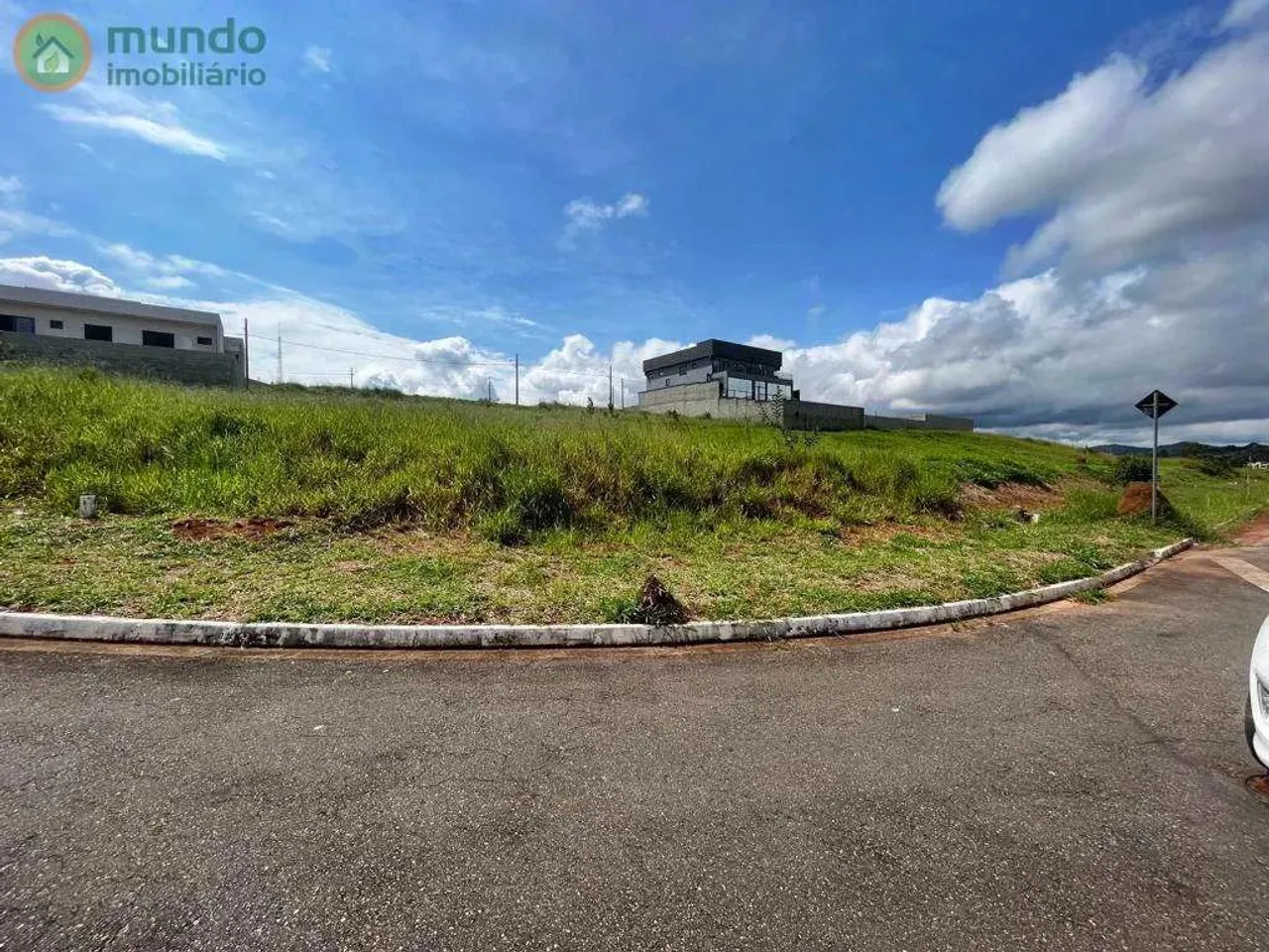 Terreno à Venda, Condomínio Campos do Conde Taubaté, 587 metros