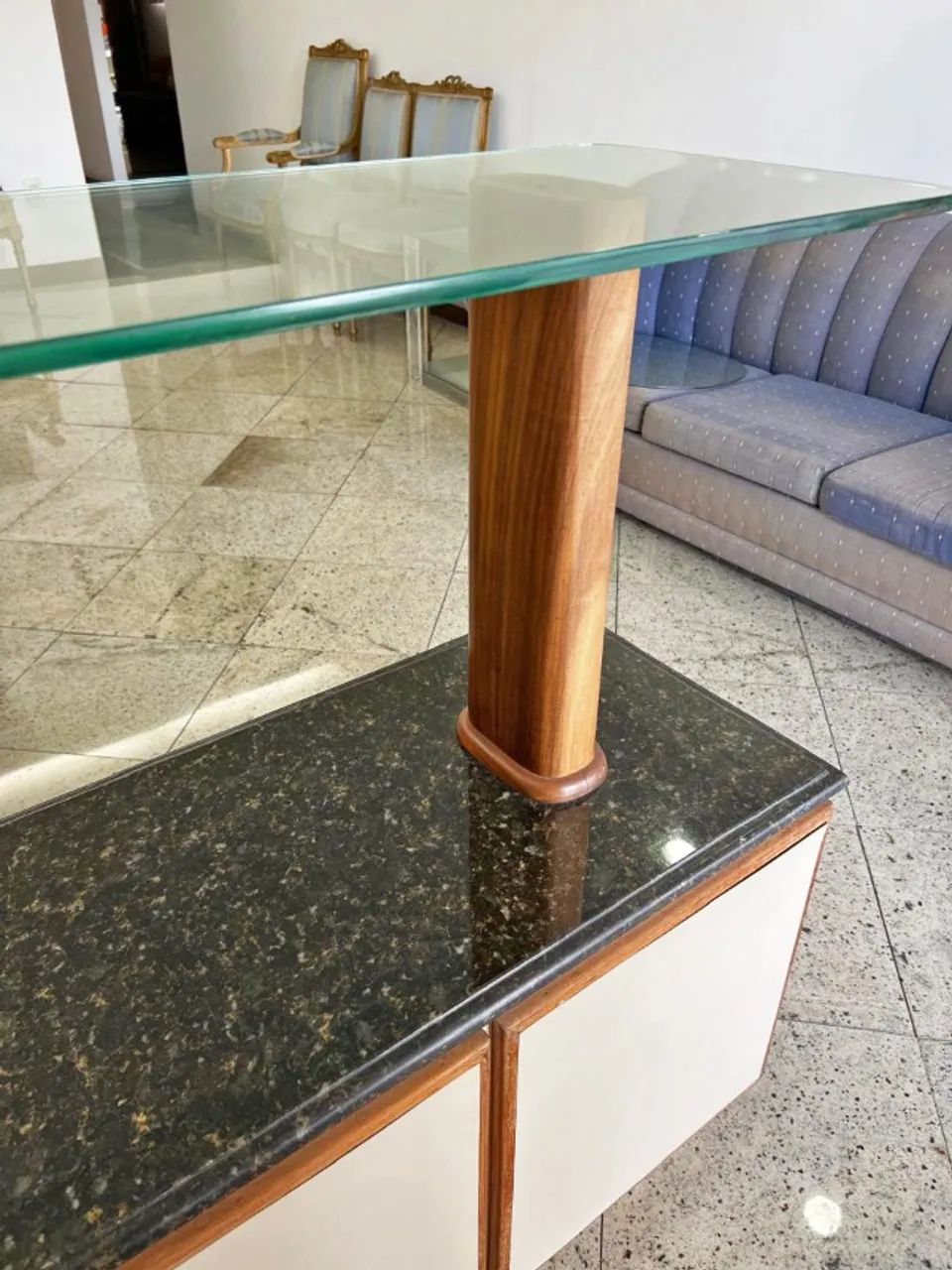 Móvel armário com bancada em vidro e granito - Foto 2