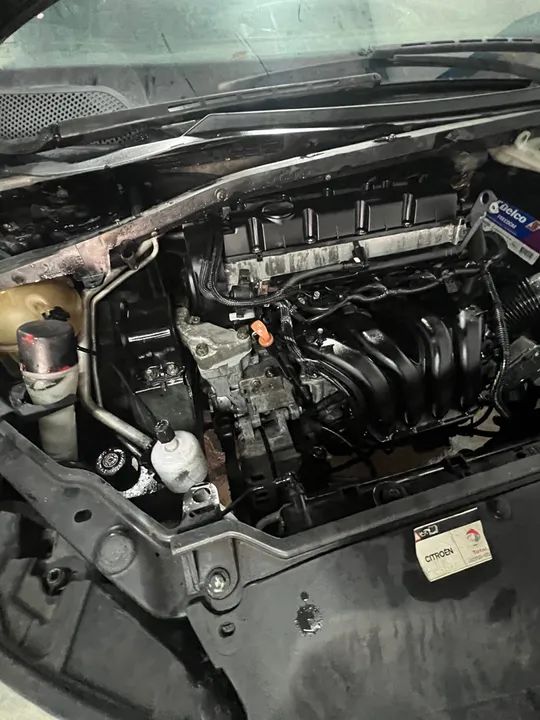 Sucata clio 1.0 - para retirada de peças 