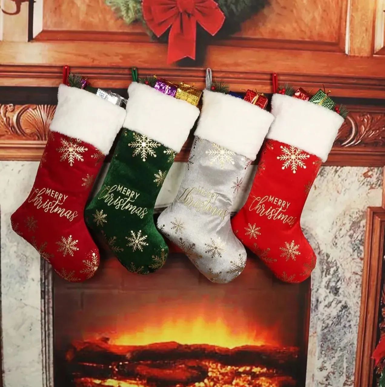 Meias Decorativas de Natal - Kit com 4 Unidades - Foto 4