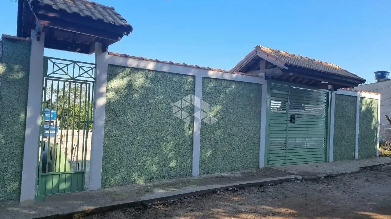 Vendo Casa 250m² 2 Dormitórios 4 Vagas Itororó Embu-Guaçu - SP