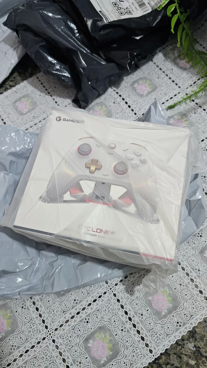 Controle Gamesir Cyclone 2 branco