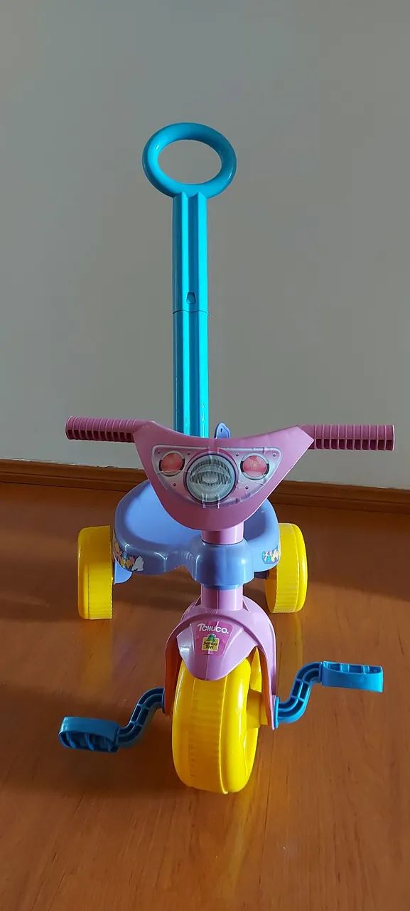 Triciclo infantil
