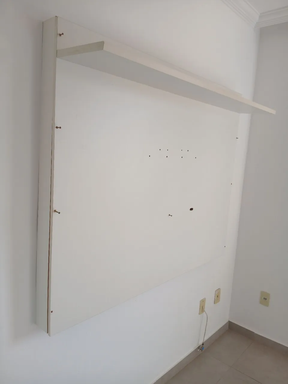Painel para TV com Prateleira - Instalação Inclusa
