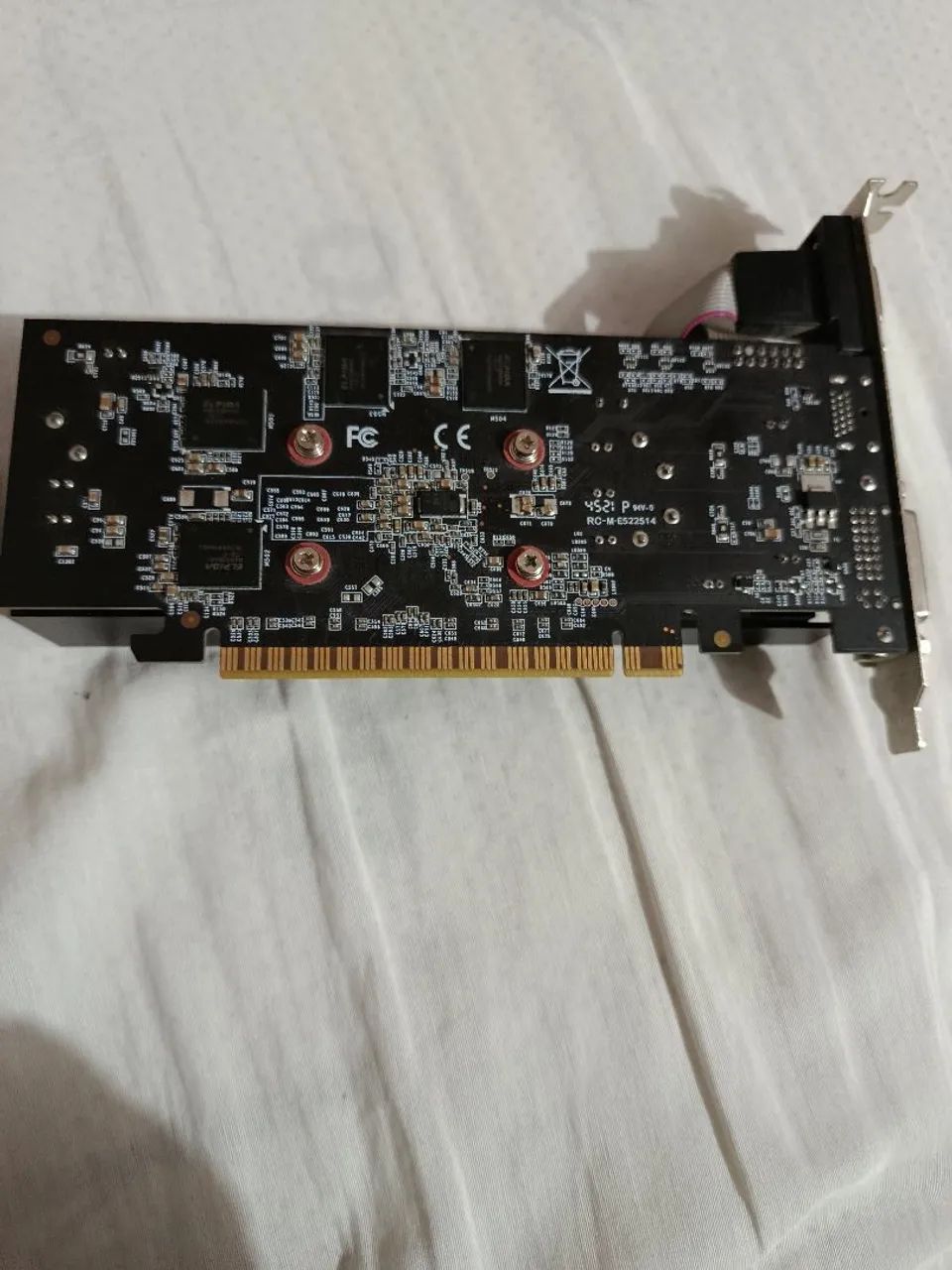 GTX 750 4GB com artefatos - Foto 3