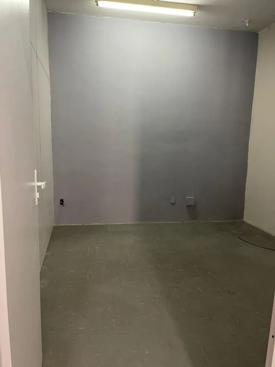 Aluga-se Sala Comercial Aterrado - Foto 5