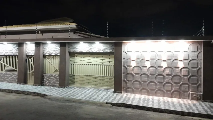 Casa  em  Várzea  Grande