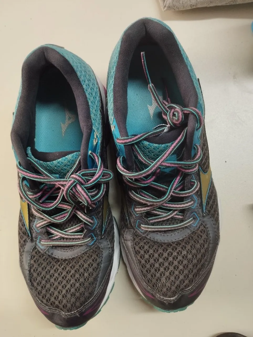 Tênis Mizuno Wave Rider