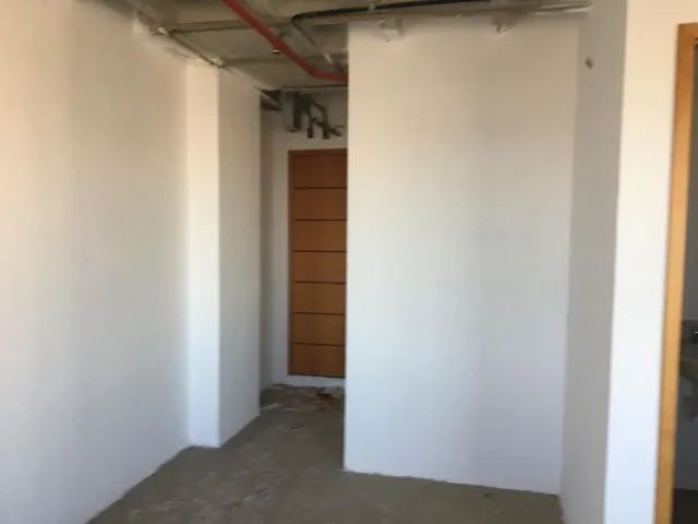 Sala Comercial na Barra da Tijuca com vista para o autódromo  - Foto 2