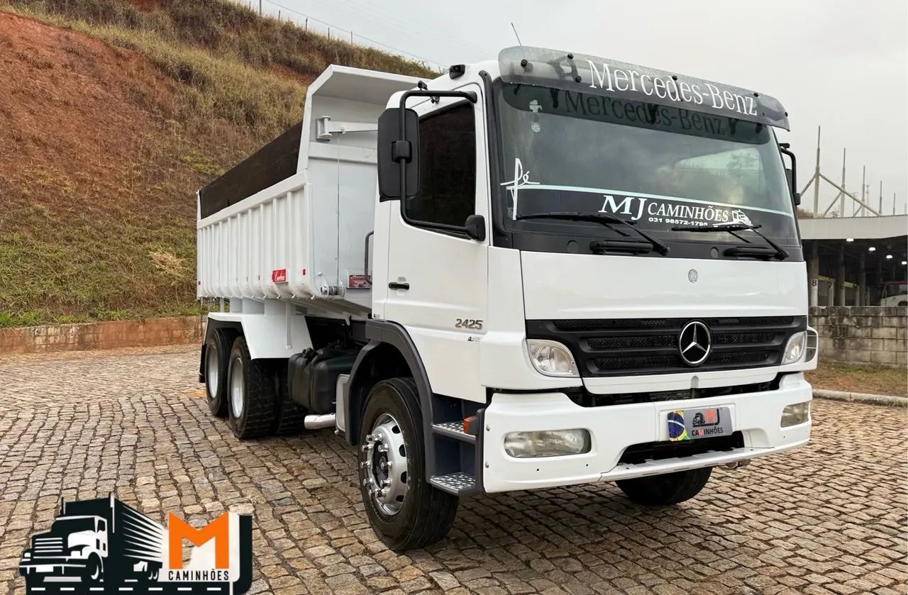 MB 2425 Caçamba Ano 2009