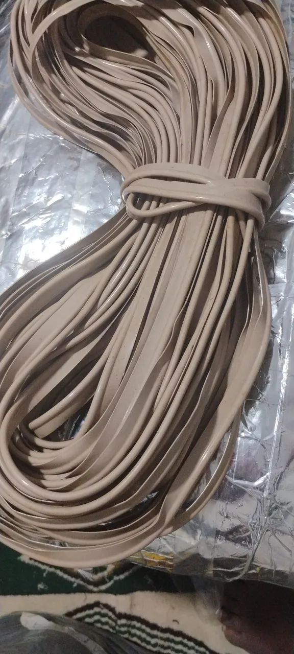 Cordão de nylon bege para artesanato