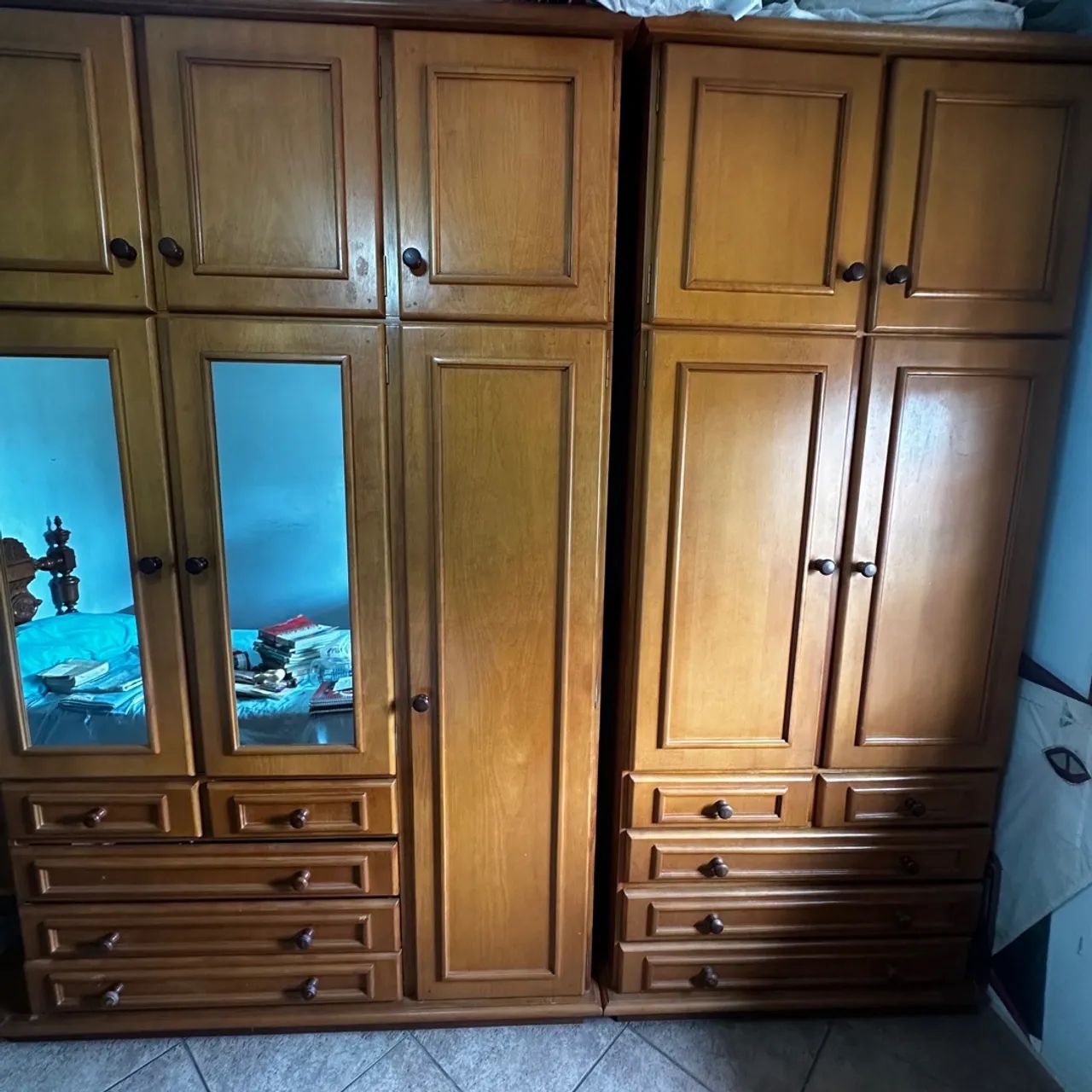 Guarda-Roupas de Madeira Maciça Modulado