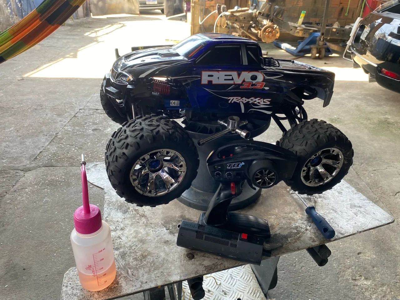 Traxxas Revo 3.3 Nitro 