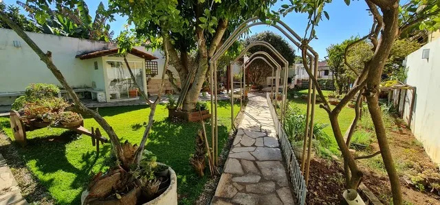 Casa em Vicente Pires L.1000m2 nascente 3 quartos suíte churrasqueira piscina condomínio