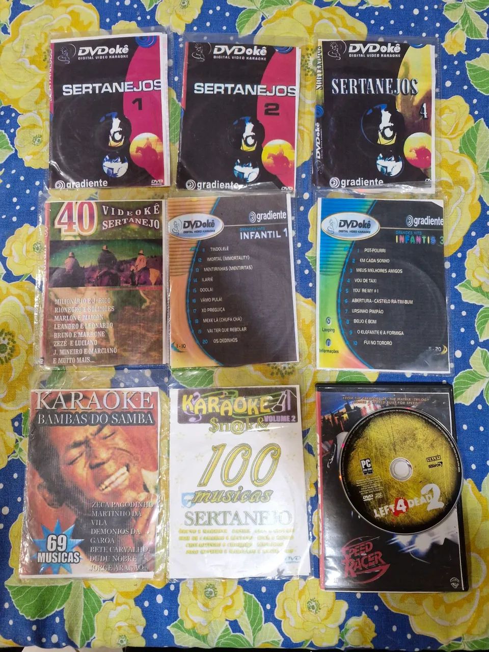 Coleção de DVDs Karaokê e Filmes - Foto 2