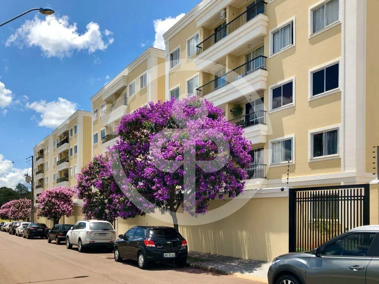 IMÓVEL EM ÓTIMA LOCALIZAÇÃO!