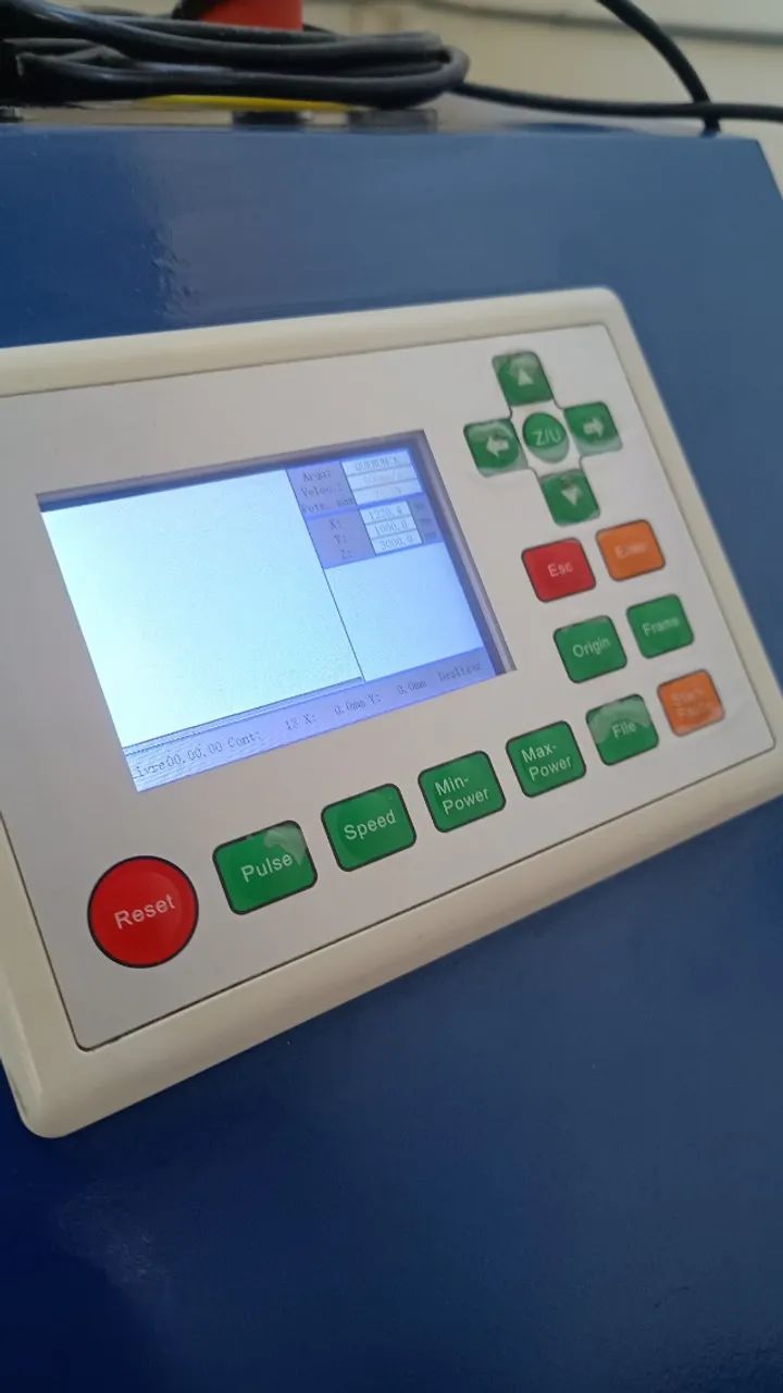 CNC Laser 1300w com fonte de 1500w menos de 100 horas de uso - 1500 X 1300mm. +nova do OLX - Foto 2