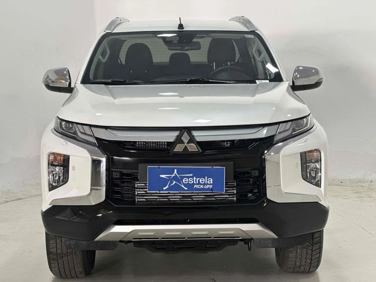 Mitsubishi L200 triton 2025 2.4 16v turbo diesel sport hpe-s cd 4p 4x4 automático - Foto 3
