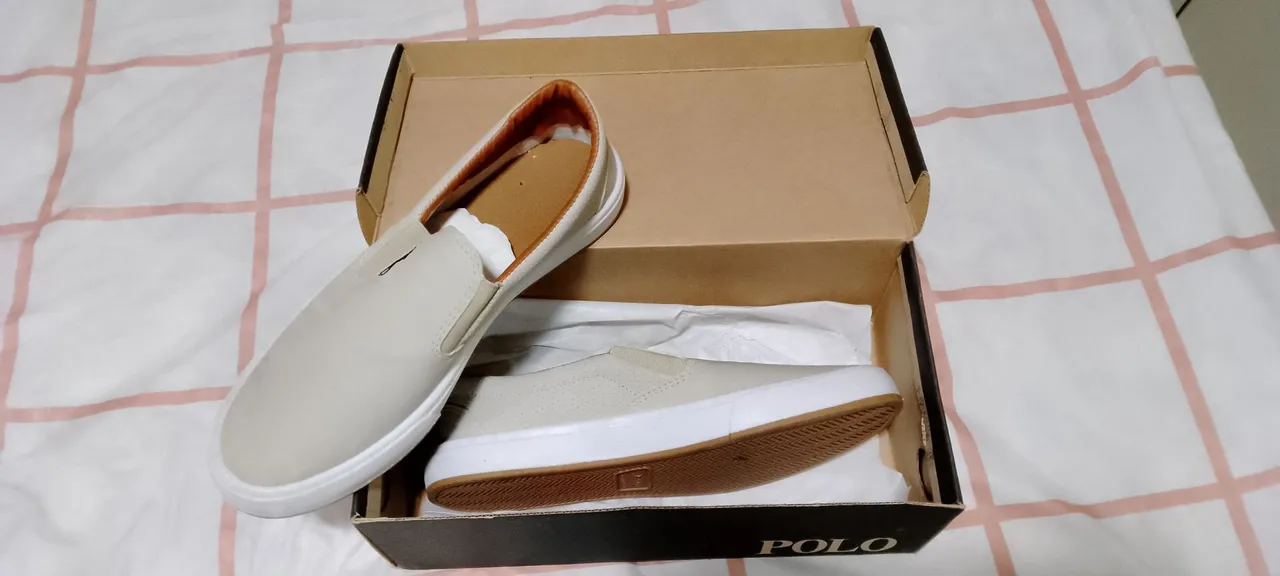 Tênis Polo Slip On - Bege