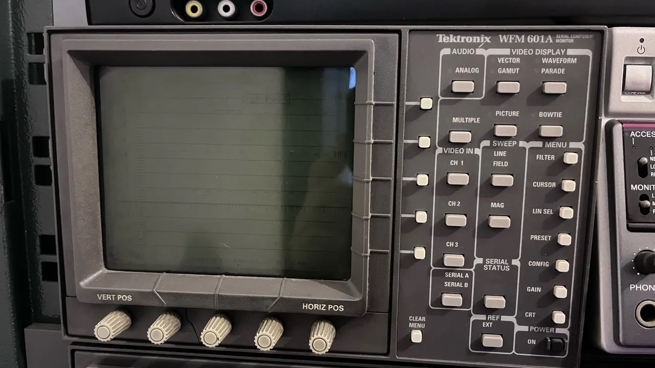Monitor de Forma de Onda Tektronix WFM 601A