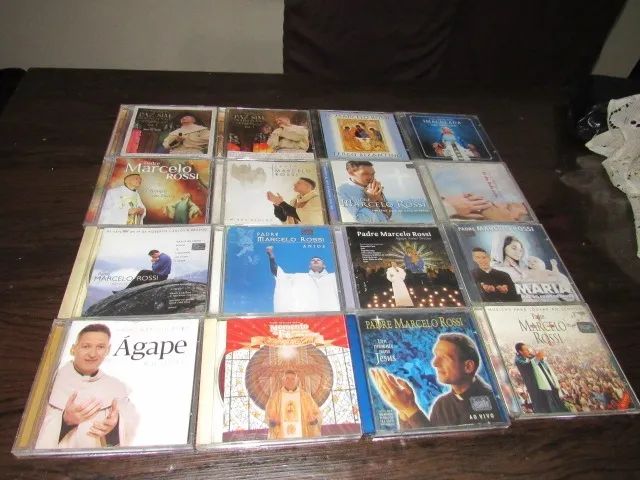 Coleção de CDs Padre Marcelo Rossi