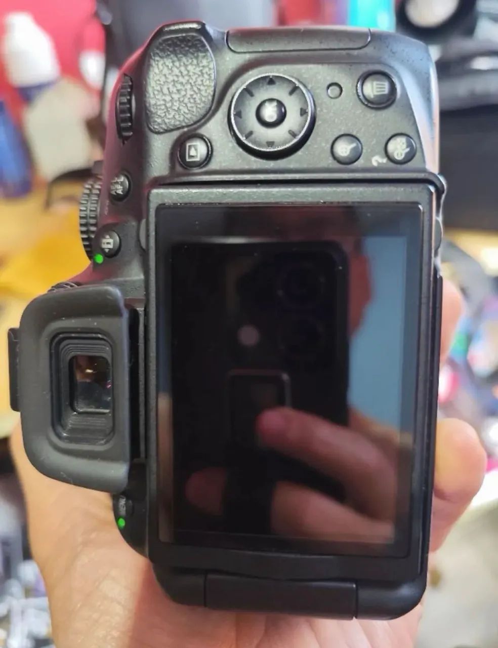 Nikon D5200 + 4 Lentes + 2 Baterias - Kit Completo DSLR - Foto 3